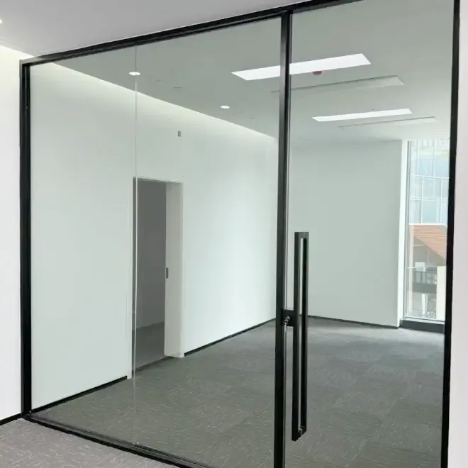 Τι κάνει το τζάμι πόρτας και παραθύρου απαραίτητο για σύγχρονα κτίρια;